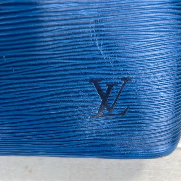 Louis Vuitton Epi Petit Noe Shoulder Bag Blue - Picture 8 of 15
